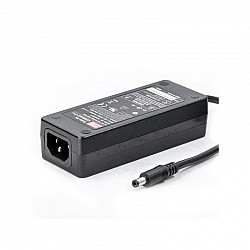 GSM60A07-P1J MEANWELL 45W 7.5.5VDC 6A 115/230VAC AC-DC 신뢰할 수 있는 녹색 의료용 어댑터