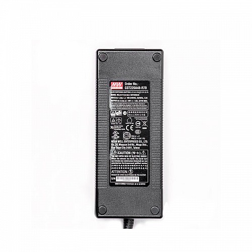 GST220A48-R7B MEANWELL 221W 48VDC 4.6A 115/230VAC AC-DC 신뢰할 수 있는 녹색 산업용 어댑터