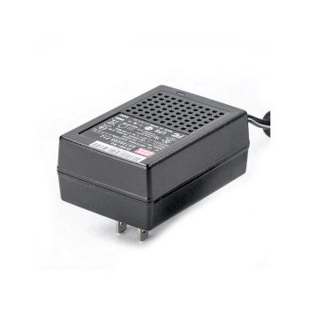 GST36U05-P1J MEANWELL 21.5W 5VDC 4.3A 115/230VAC AC-DC 신뢰할 수 있는 친환경 산업용 어댑터
