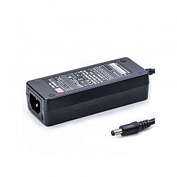 GST60A05-P1J MEANWELL 30W 5VDC 6A 115/230VAC AC-DC 신뢰할 수 있는 녹색 산업용 어댑터